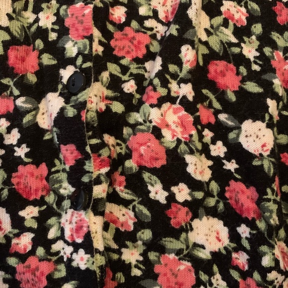 Active Floral Cardigan. - Picture 3 of 4